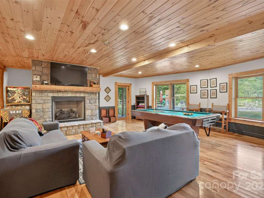 904 Bryan Hollow Road, Boone, NC 28607.  MLS# CAR4278936, YatesRealty ID 24541. 