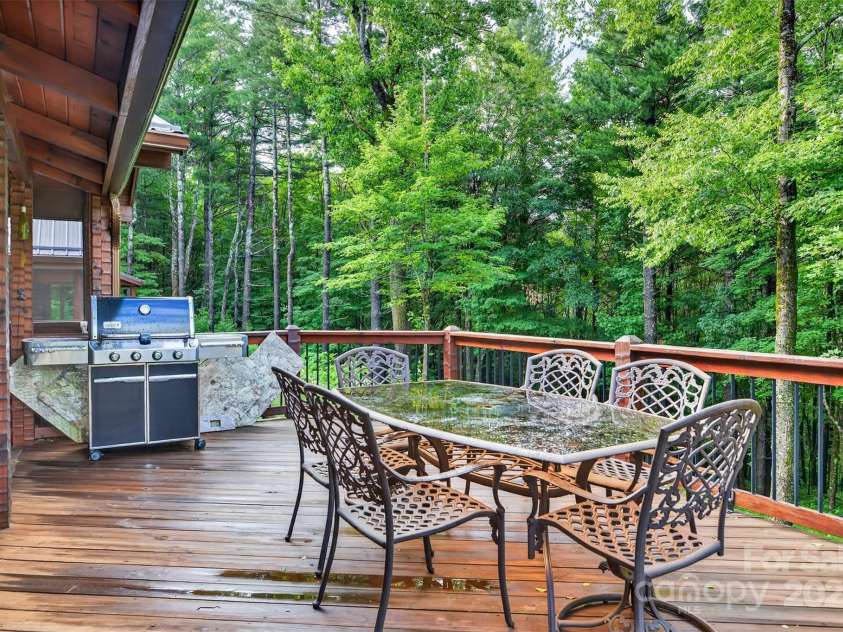 904 Bryan Hollow Road, Boone, NC 28607.  MLS# CAR4278936, YatesRealty ID 24541. 