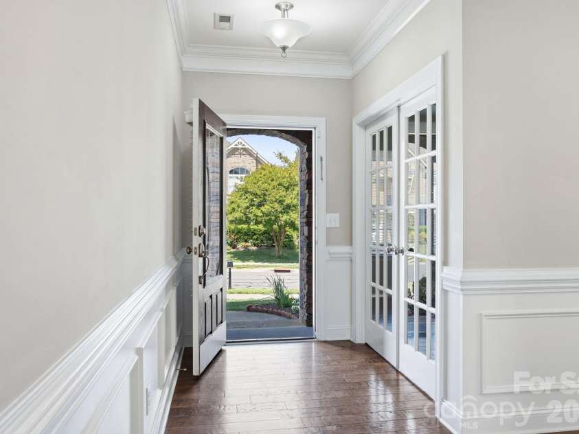 2284 Barrowcliffe Drive, Concord, NC 28027.  MLS# CAR4381271, YatesRealty ID 24542. 
