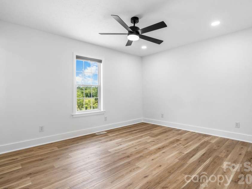 4362 Calico Road, Lenoir, NC 28645.  MLS# CAR4378595, YatesRealty ID 24543. 