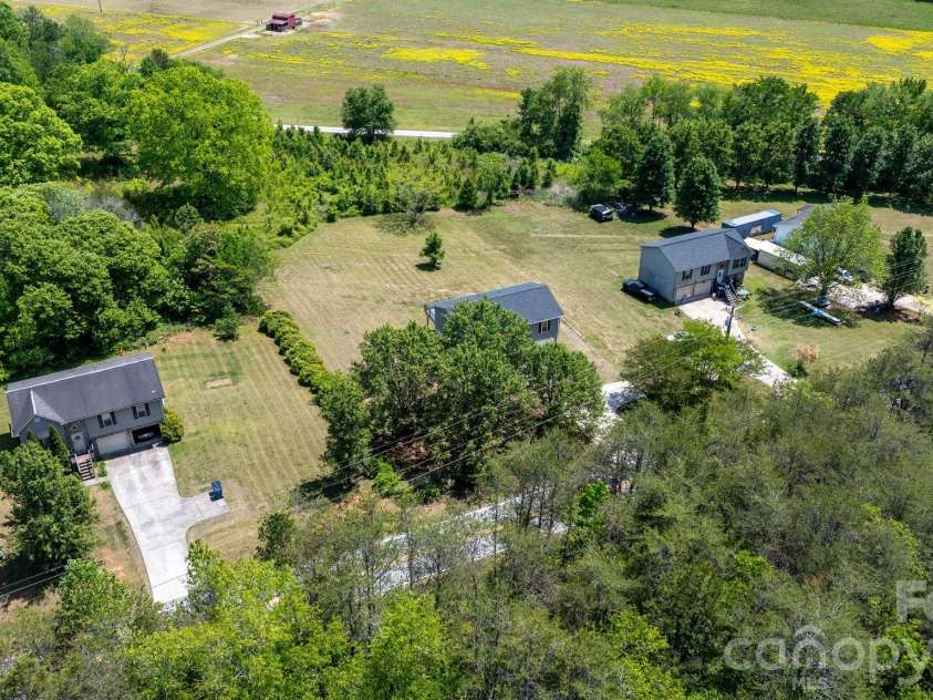 4362 Calico Road, Lenoir, NC 28645.  MLS# CAR4378595, YatesRealty ID 24543. 