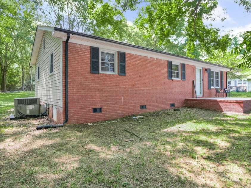 1780 Short Street, Mount Pleasant, NC 28124.  MLS# CAR4244044, YatesRealty ID 24544. 