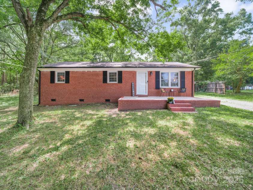 1780 Short Street, Mount Pleasant, NC 28124.  MLS# CAR4244044, YatesRealty ID 24544. 