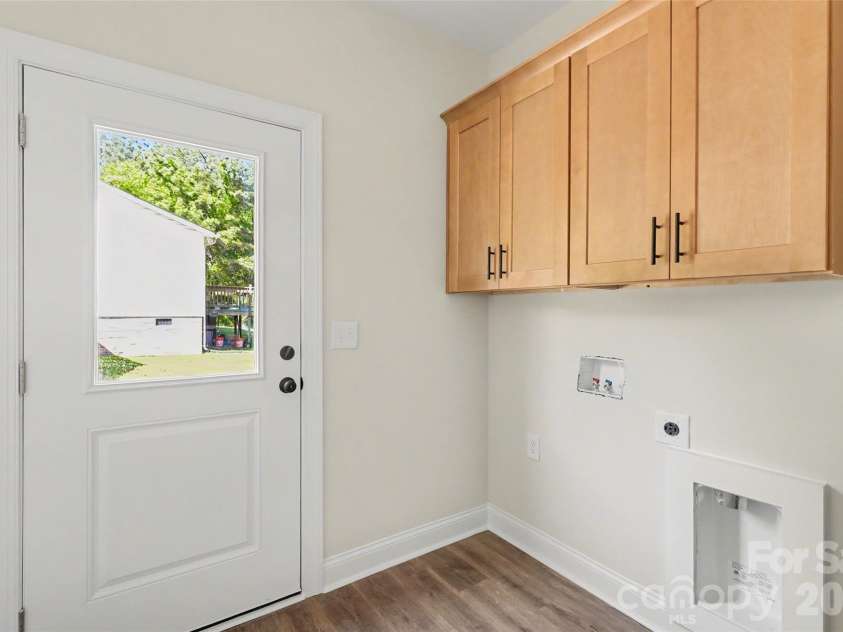 1452 Robinwood Road, Gastonia, NC 28054.  MLS# CAR4366312, YatesRealty ID 24545. 