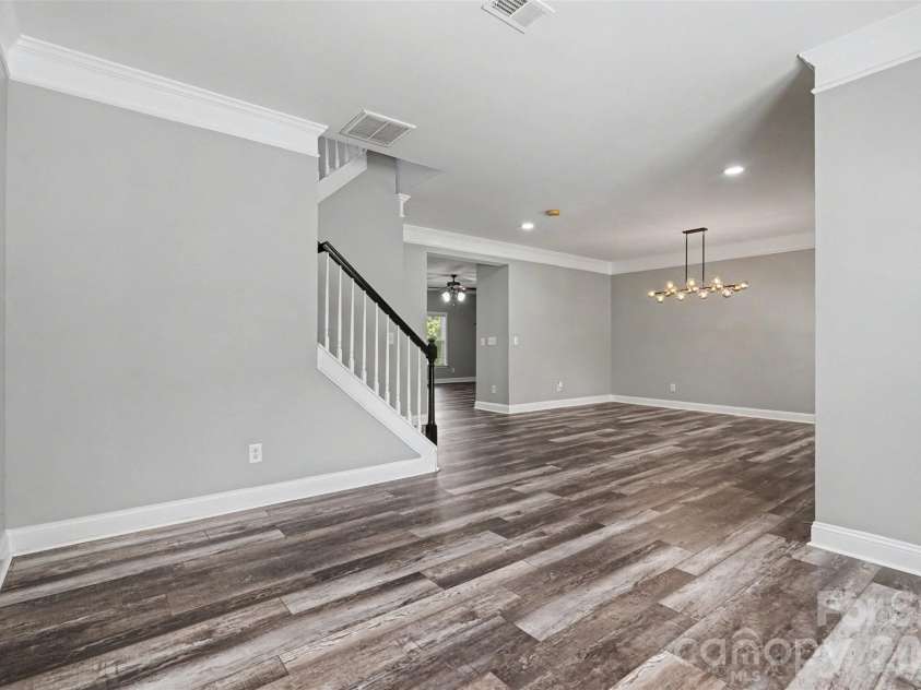 325 Mount Side Way, Fort Mill, SC 29715.  MLS# CAR4418360, YatesRealty ID 24547. Formal Dining room