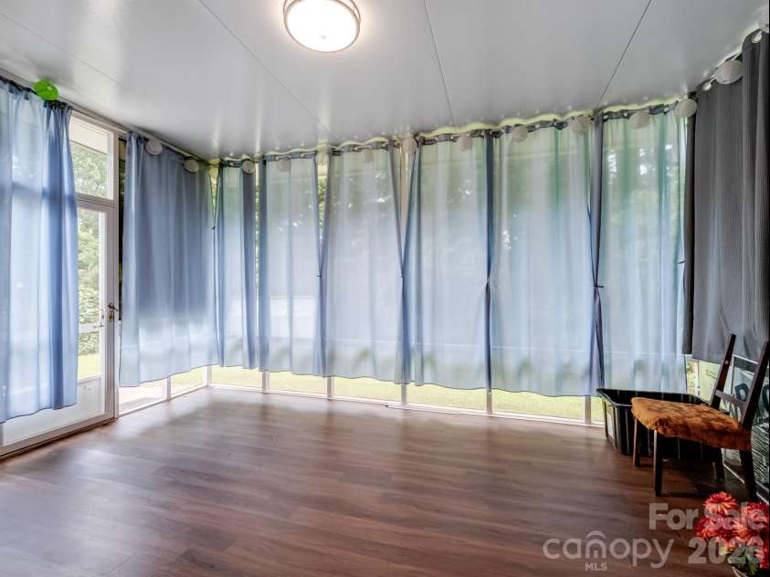 9903 Southampton Commons Drive, Charlotte, NC 28277.  MLS# CAR4324549, YatesRealty ID 24547. 