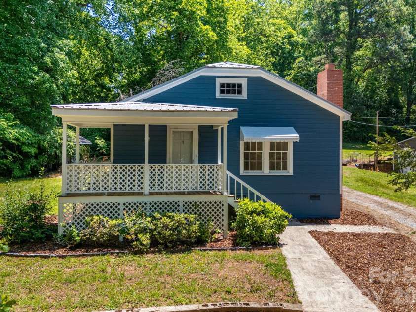 141 Coxe Road, Rutherfordton, NC 28139.  MLS# CAR4383067, YatesRealty ID 24548. Front View