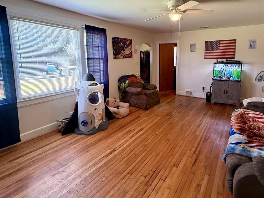 214 Double Shoals Road, Lawndale, NC 28090.  MLS# CAR4256264, YatesRealty ID 24548. Living Room