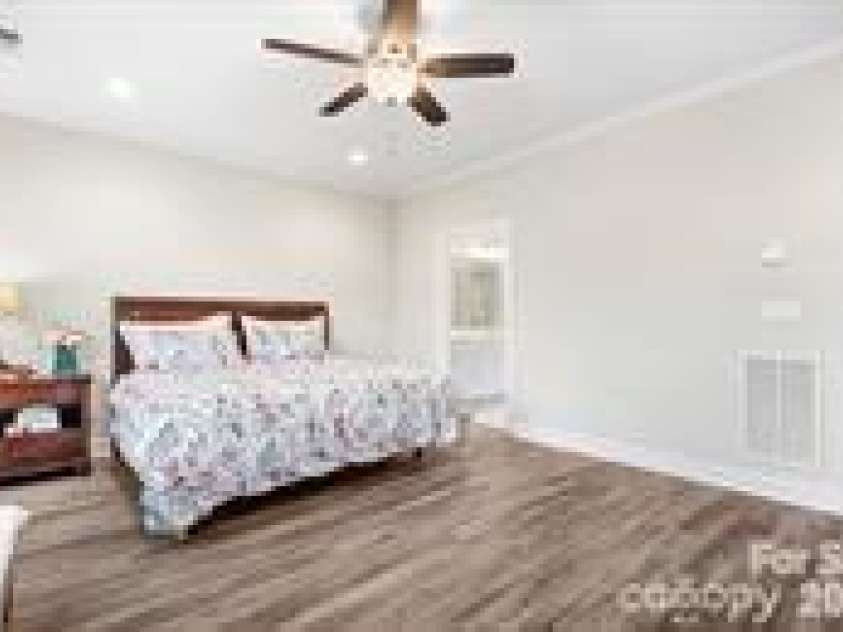 6296 Raven Rock Drive, Denver, NC 28037.  MLS# CAR4399956, YatesRealty ID 2455. 