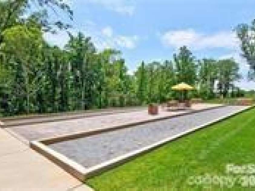 6296 Raven Rock Drive, Denver, NC 28037.  MLS# CAR4399956, YatesRealty ID 2455. 