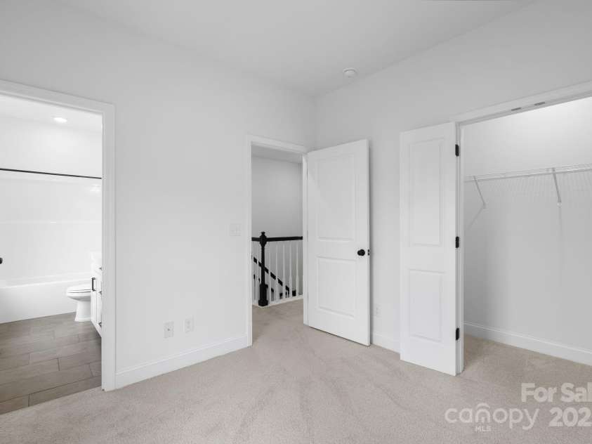 79 Walnut Springs Lane, Asheville, NC 28804.  MLS# CAR4205811, YatesRealty ID 2455. 