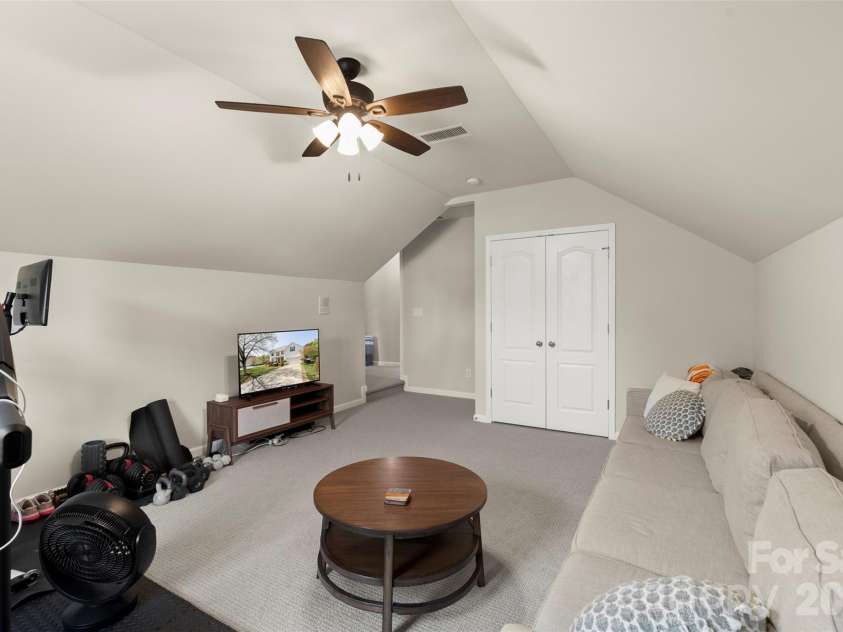 14926 Bridle Trace Lane, Pineville, NC 28134.  MLS# CAR4379453, YatesRealty ID 24550. 