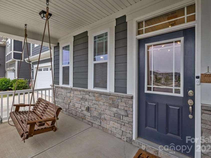 1601 Calder Drive, Indian Trail, NC 28079.  MLS# CAR4255055, YatesRealty ID 24550. 