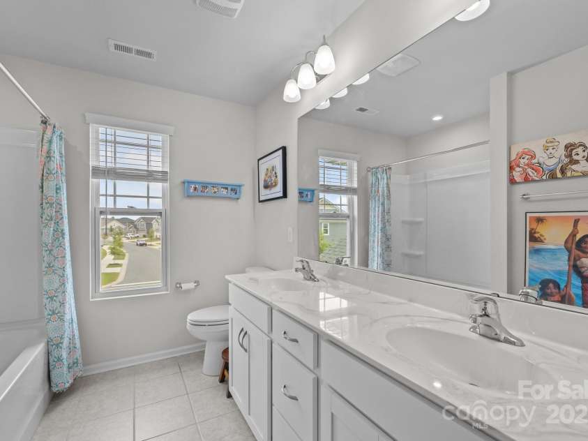1601 Calder Drive, Indian Trail, NC 28079.  MLS# CAR4255055, YatesRealty ID 24550. 