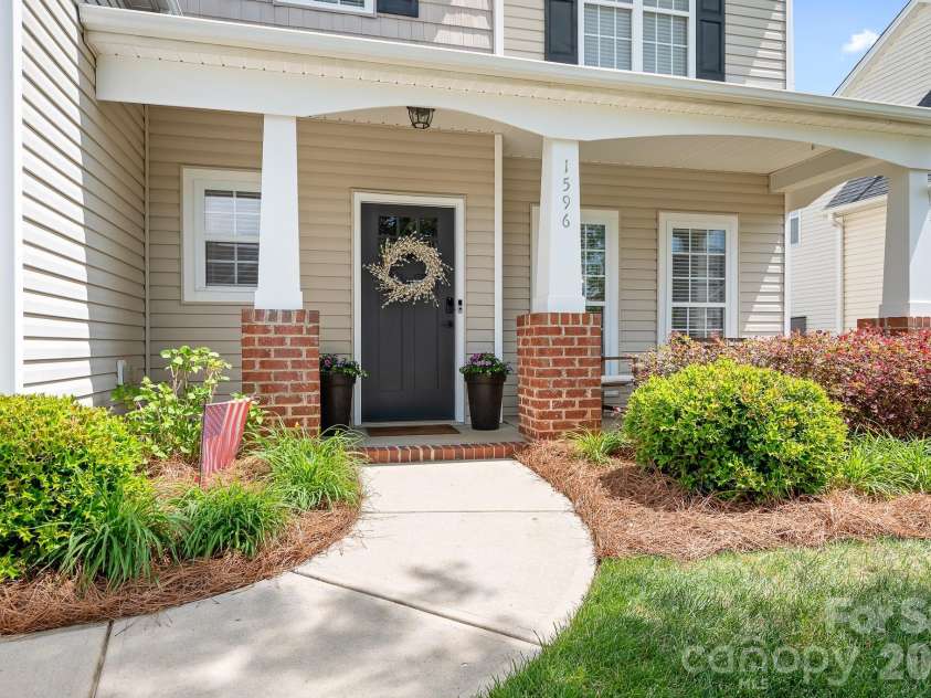 1596 Dartmoor Avenue, Concord, NC 28027.  MLS# CAR4376251, YatesRealty ID 24551. 