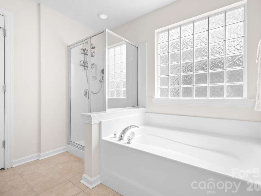 1596 Dartmoor Avenue, Concord, NC 28027.  MLS# CAR4376251, YatesRealty ID 24551. 