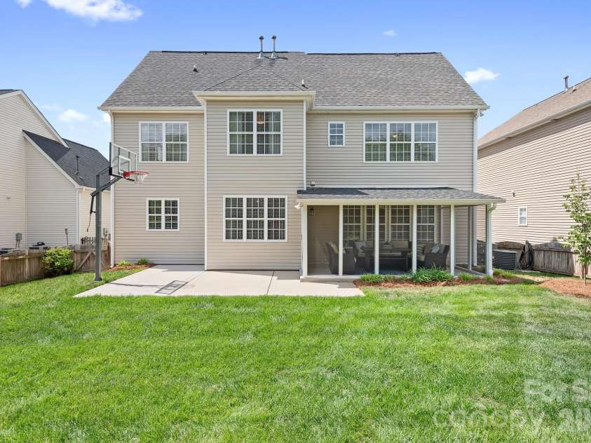 1596 Dartmoor Avenue, Concord, NC 28027.  MLS# CAR4376251, YatesRealty ID 24551. 
