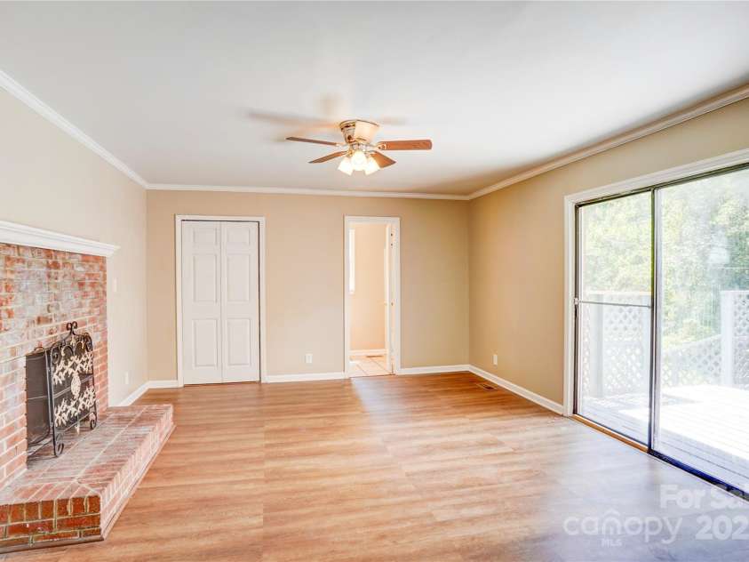 3455 Hickory Place, Salisbury, NC 28144.  MLS# CAR4255706, YatesRealty ID 24551. 