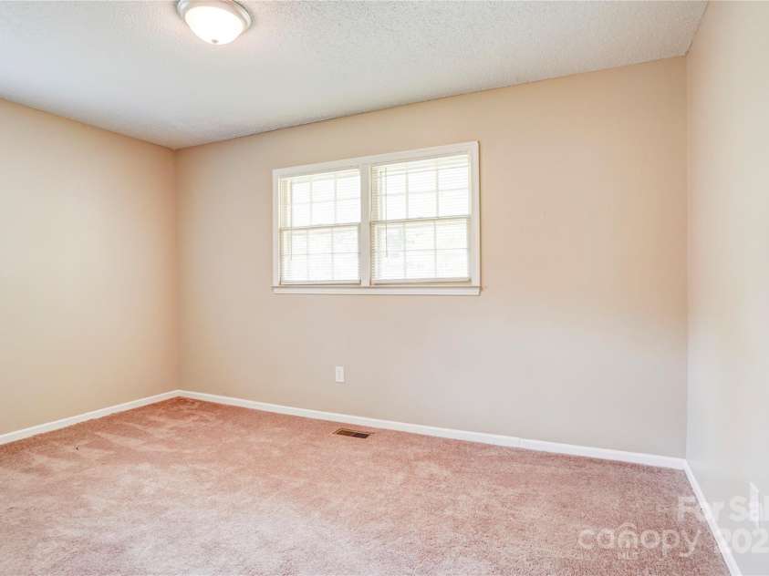 3455 Hickory Place, Salisbury, NC 28144.  MLS# CAR4255706, YatesRealty ID 24551. 