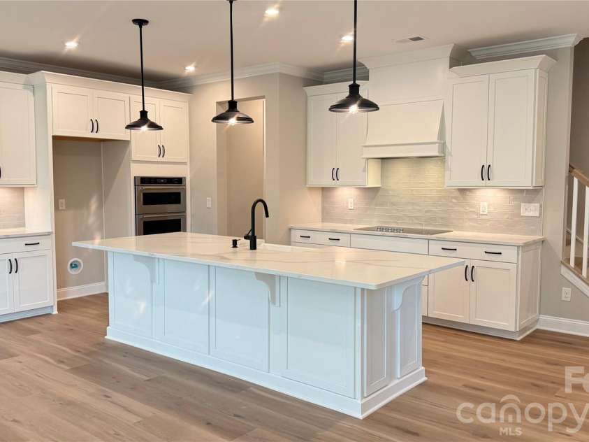 12023 Lavinia Lane, Charlotte, NC 28277.  MLS# CAR4380138, YatesRealty ID 24553. 