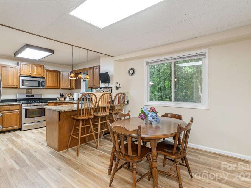 227 Acorn Lane, Pisgah Forest, NC 28768.  MLS# CAR4276385, YatesRealty ID 24554. 