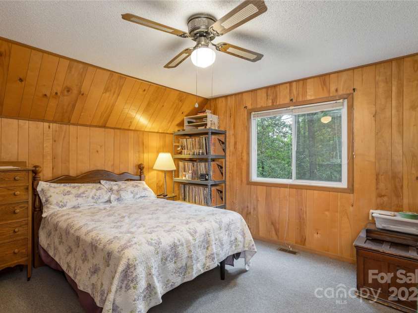 227 Acorn Lane, Pisgah Forest, NC 28768.  MLS# CAR4276385, YatesRealty ID 24554. 