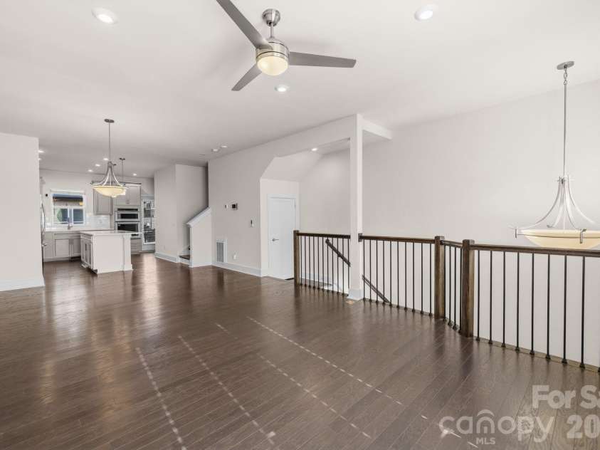 3822 Sky Haven Drive, Charlotte, NC 28209.  MLS# CAR4354375, YatesRealty ID 24554. 
