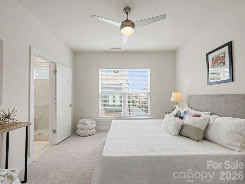 3822 Sky Haven Drive, Charlotte, NC 28209.  MLS# CAR4411443, YatesRealty ID 24554. 