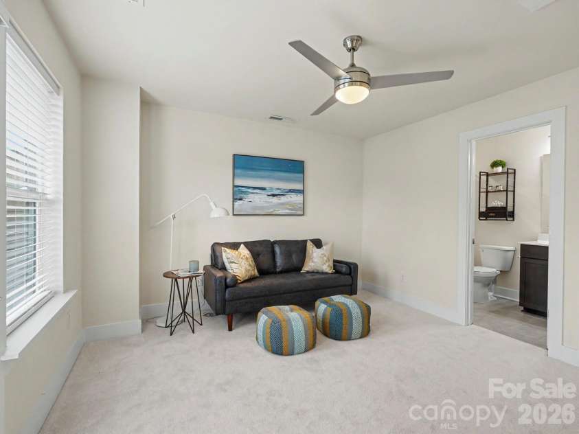 3822 Sky Haven Drive, Charlotte, NC 28209.  MLS# CAR4411443, YatesRealty ID 24554. 