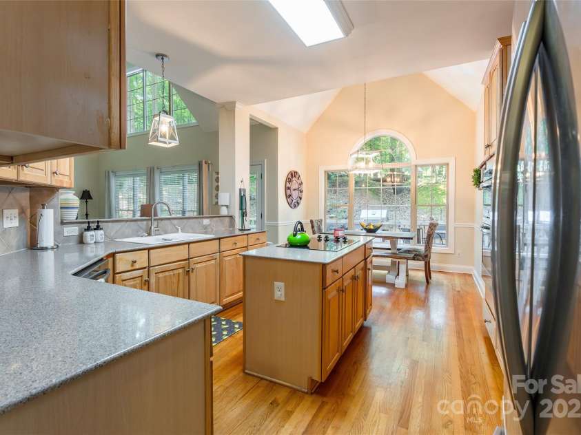 1227 Cabin Creek Court, Fort Mill, SC 29715.  MLS# CAR4278145, YatesRealty ID 24555. 