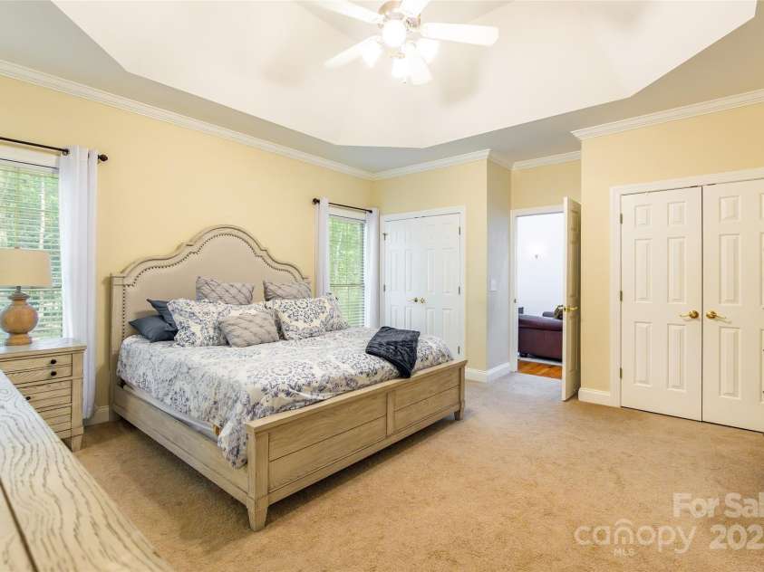 1227 Cabin Creek Court, Fort Mill, SC 29715.  MLS# CAR4278145, YatesRealty ID 24555. 