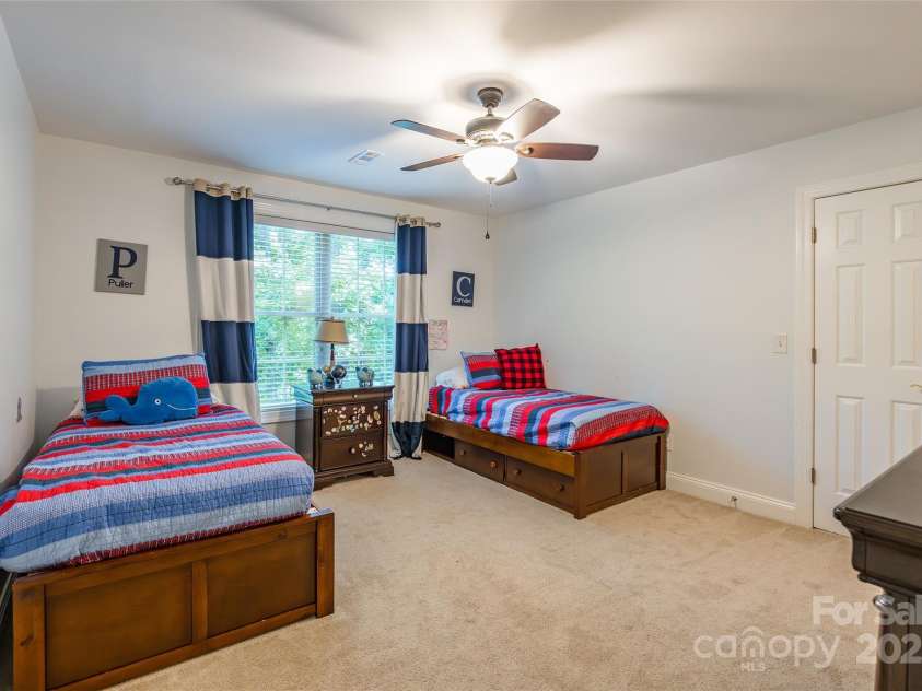 1227 Cabin Creek Court, Fort Mill, SC 29715.  MLS# CAR4278145, YatesRealty ID 24555. 