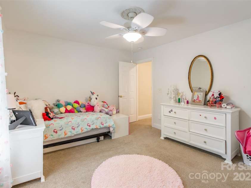 1227 Cabin Creek Court, Fort Mill, SC 29715.  MLS# CAR4278145, YatesRealty ID 24555. 