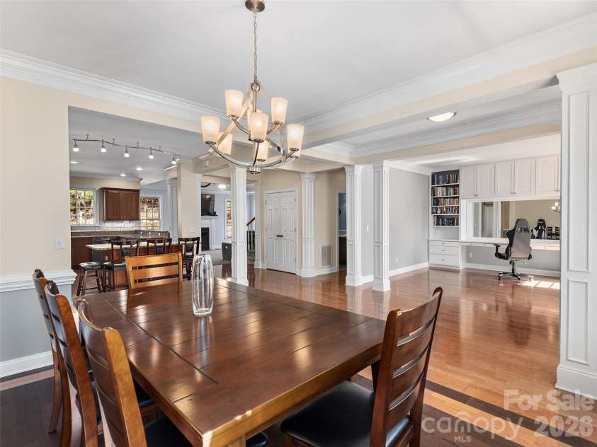 21 Dianthus Drive, Asheville, NC 28803.  MLS# CAR4356778, YatesRealty ID 24555. 