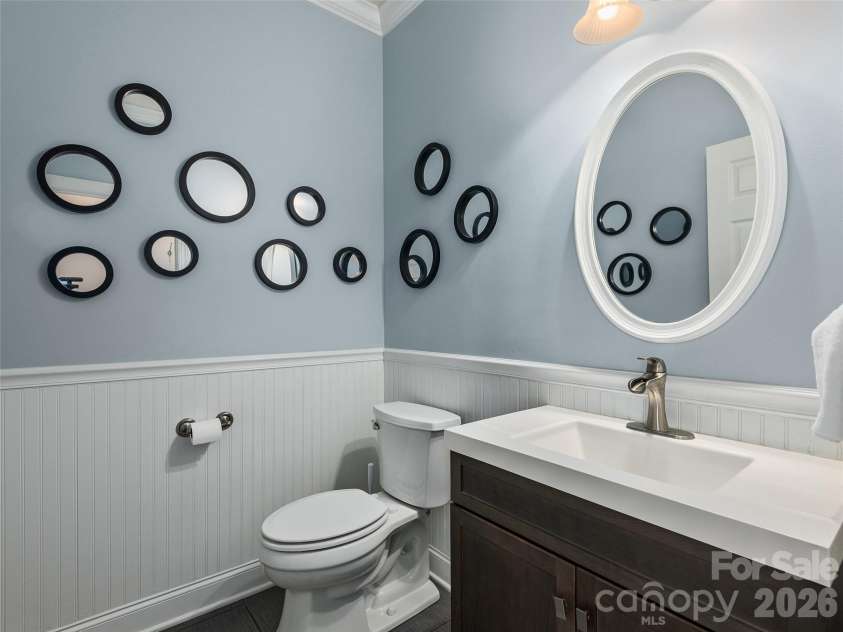 21 Dianthus Drive, Asheville, NC 28803.  MLS# CAR4356778, YatesRealty ID 24555. 