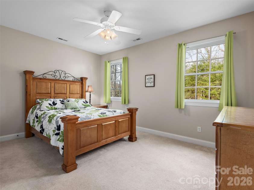 21 Dianthus Drive, Asheville, NC 28803.  MLS# CAR4356778, YatesRealty ID 24555. 