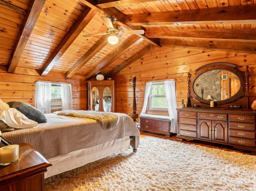 61 Honeycutt Lane, Nebo, NC 28761.  MLS# CAR4306544, YatesRealty ID 24556. 