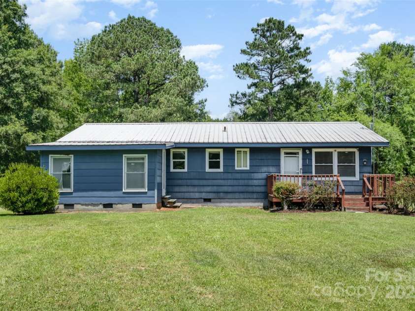 1043 Sid Davis Road, Chester, SC 29706.  MLS# CAR4272473, YatesRealty ID 24557. 