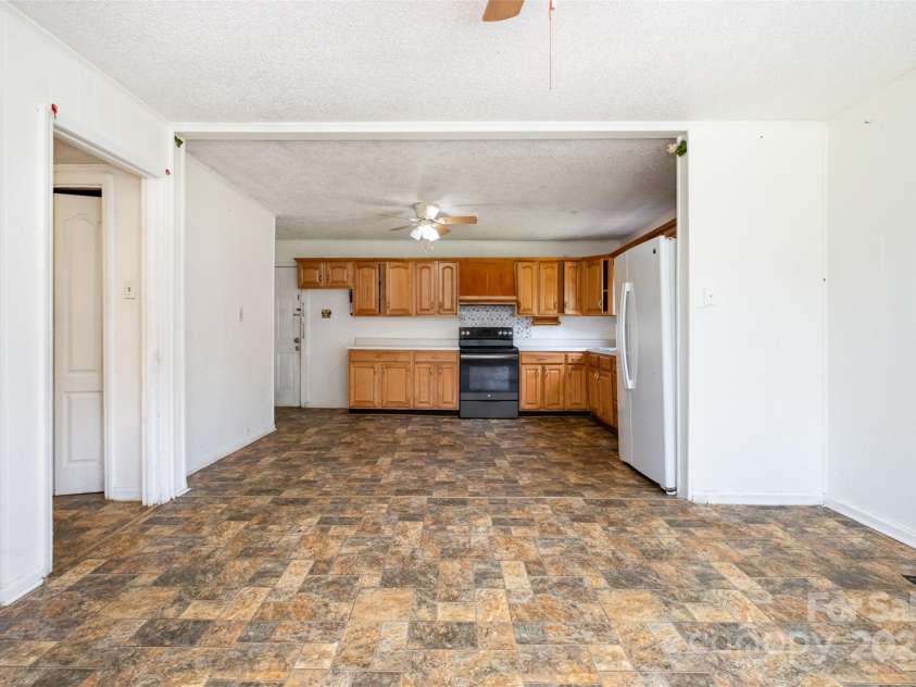 1043 Sid Davis Road, Chester, SC 29706.  MLS# CAR4272473, YatesRealty ID 24557. 