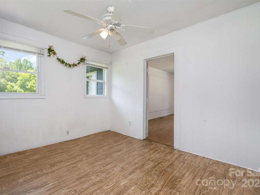 1043 Sid Davis Road, Chester, SC 29706.  MLS# CAR4272473, YatesRealty ID 24557. 