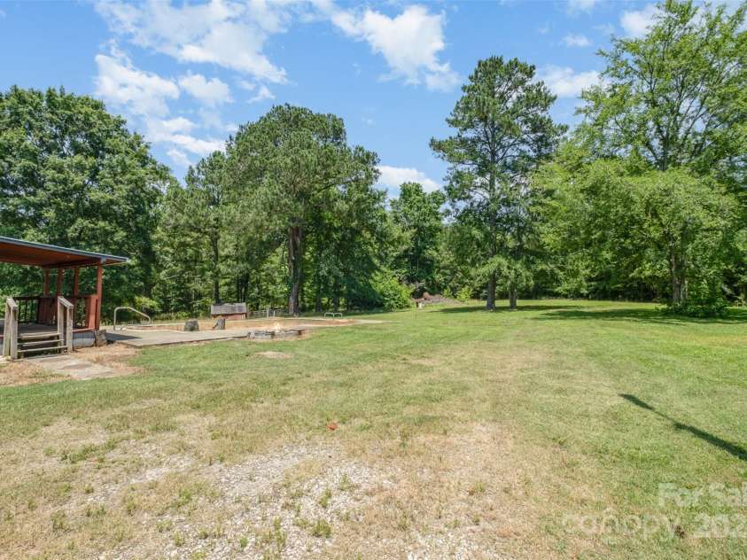 1043 Sid Davis Road, Chester, SC 29706.  MLS# CAR4272473, YatesRealty ID 24557. 