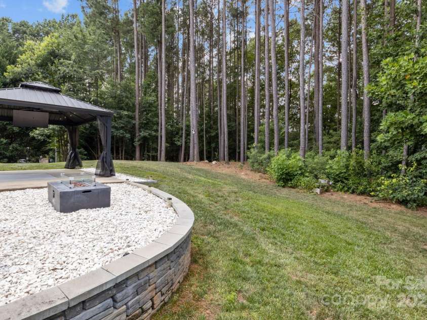 213 Beech Bluff Drive, Mount Holly, NC 28120.  MLS# CAR4275258, YatesRealty ID 24558. 