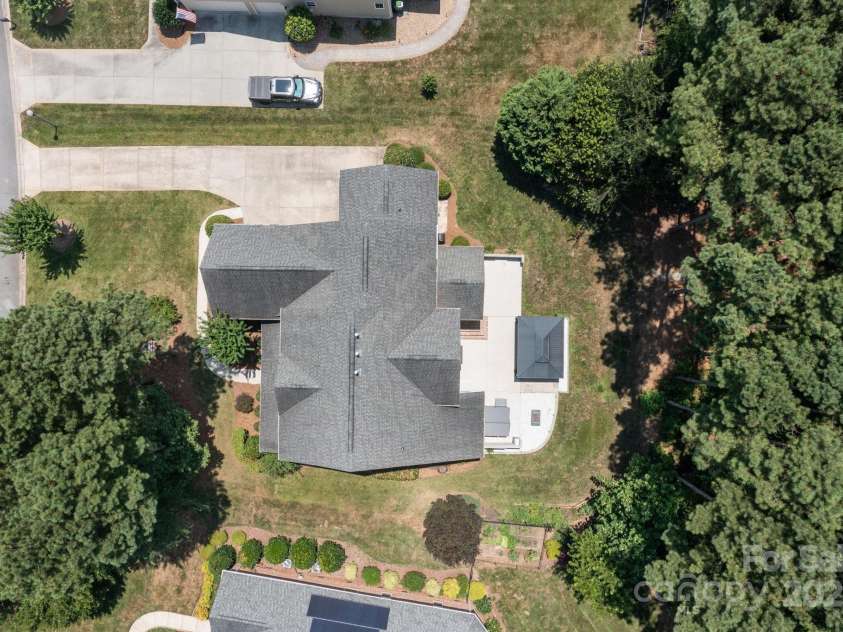 213 Beech Bluff Drive, Mount Holly, NC 28120.  MLS# CAR4275258, YatesRealty ID 24558. 