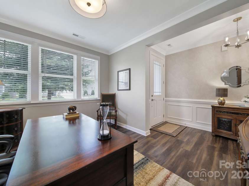 537 Lincoln Quarters Lane, Fort Mill, SC 29708.  MLS# CAR4276928, YatesRealty ID 24559. 