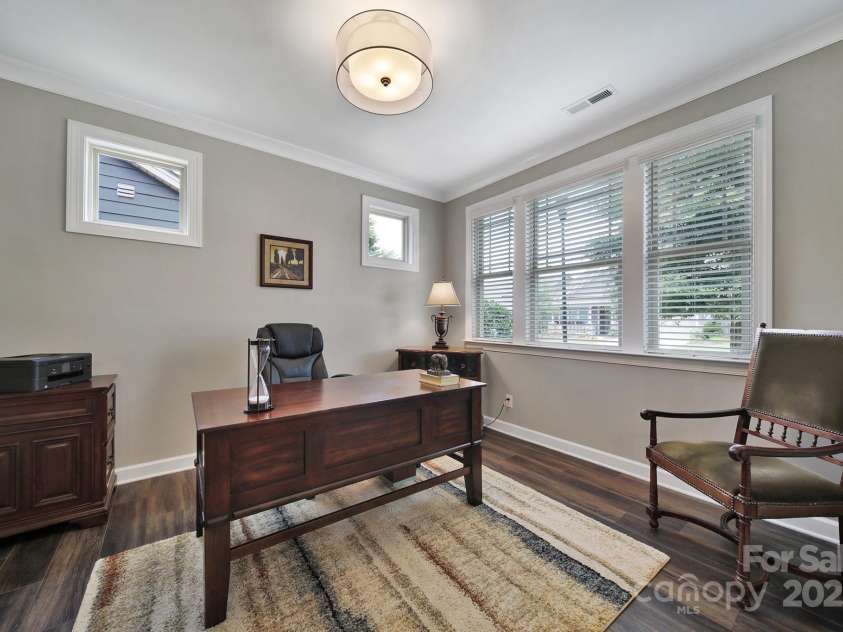 537 Lincoln Quarters Lane, Fort Mill, SC 29708.  MLS# CAR4276928, YatesRealty ID 24559. 