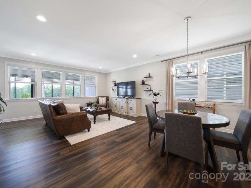 537 Lincoln Quarters Lane, Fort Mill, SC 29708.  MLS# CAR4276928, YatesRealty ID 24559. 
