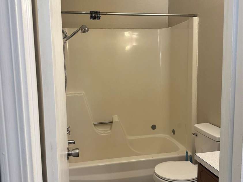 18 Berkley Avenue, Granite Falls, NC 28630.  MLS# CAR4336892, YatesRealty ID 2456. Apartment 1 - Upper Building - 2 Bedrooms 1 1/2 Baths 