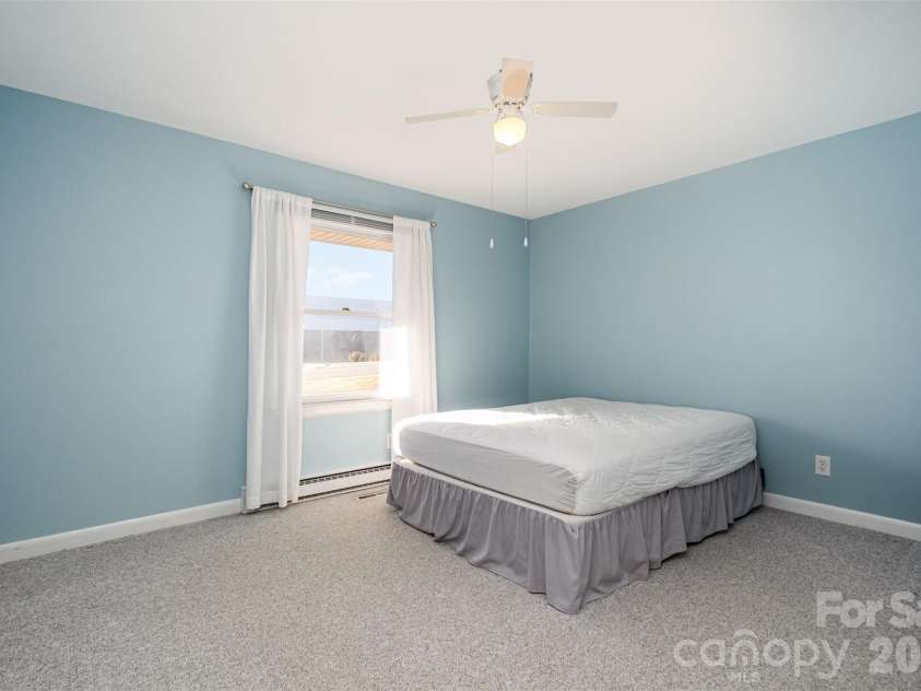830 Magnolia Street, Mooresville, NC 28115.  MLS# CAR4328561, YatesRealty ID 2456. 