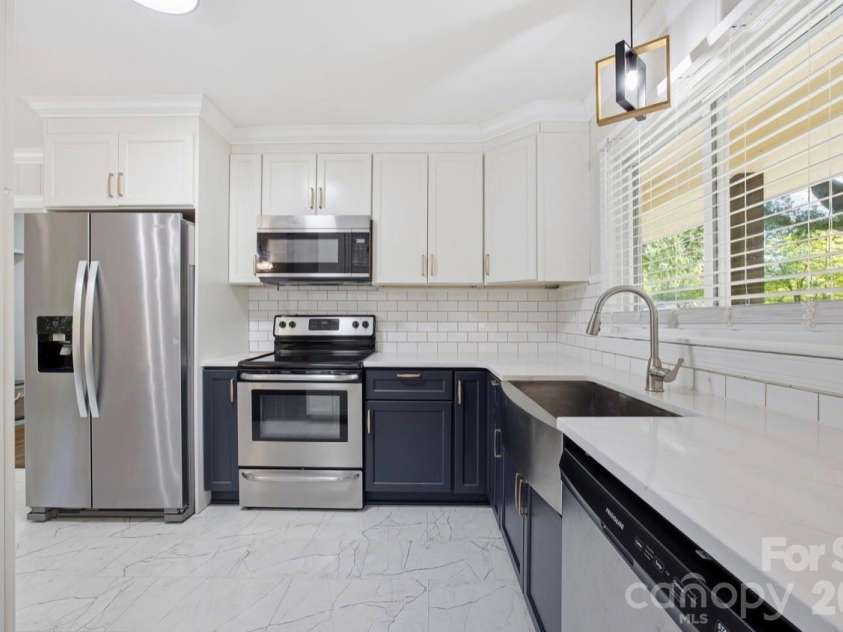 248 Mccoy Road, Salisbury, NC 28144.  MLS# CAR4375211, YatesRealty ID 24560. 