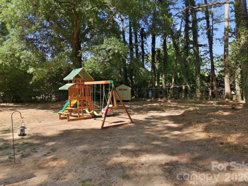 248 Mccoy Road, Salisbury, NC 28144.  MLS# CAR4375211, YatesRealty ID 24560. 